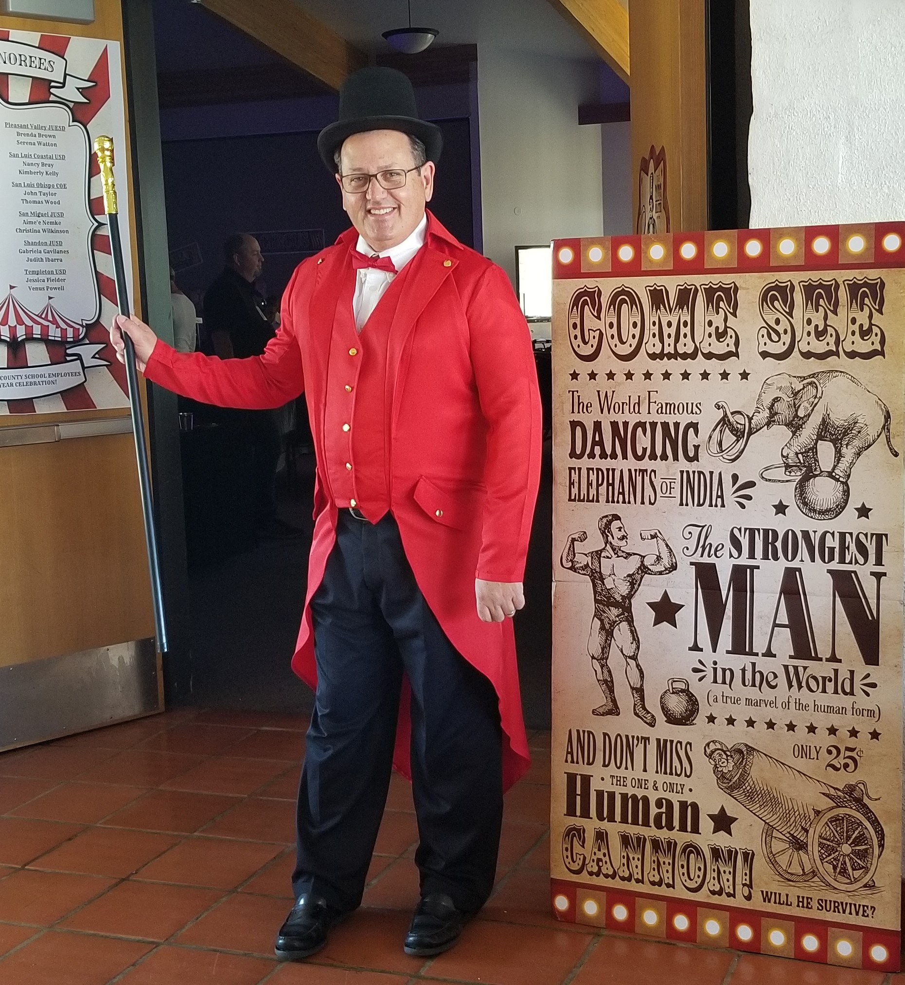 Dr. Brescia, "Ringmaster" for the evening.